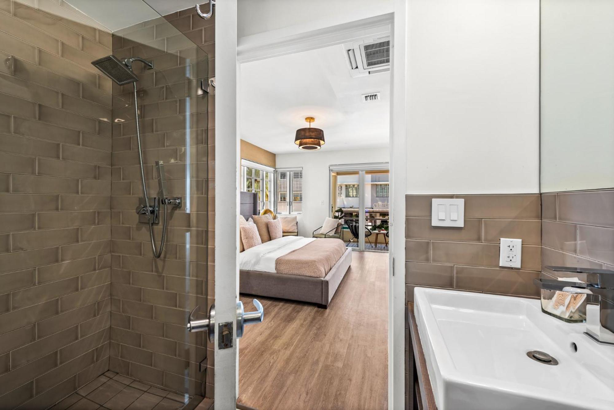 Luxuri Suites Miami Beach Extérieur photo